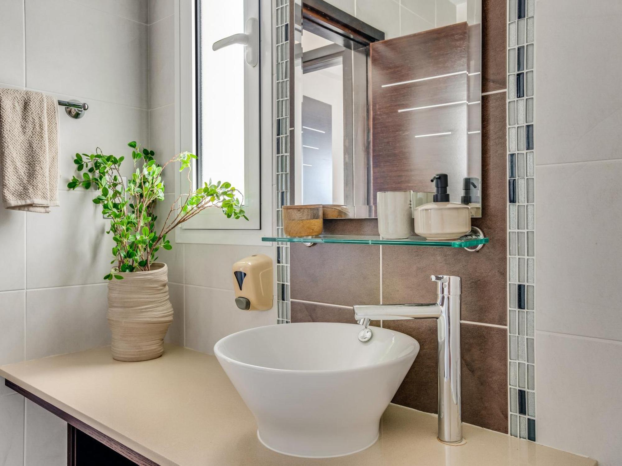 Sanders Seaview Apartment Klorakas