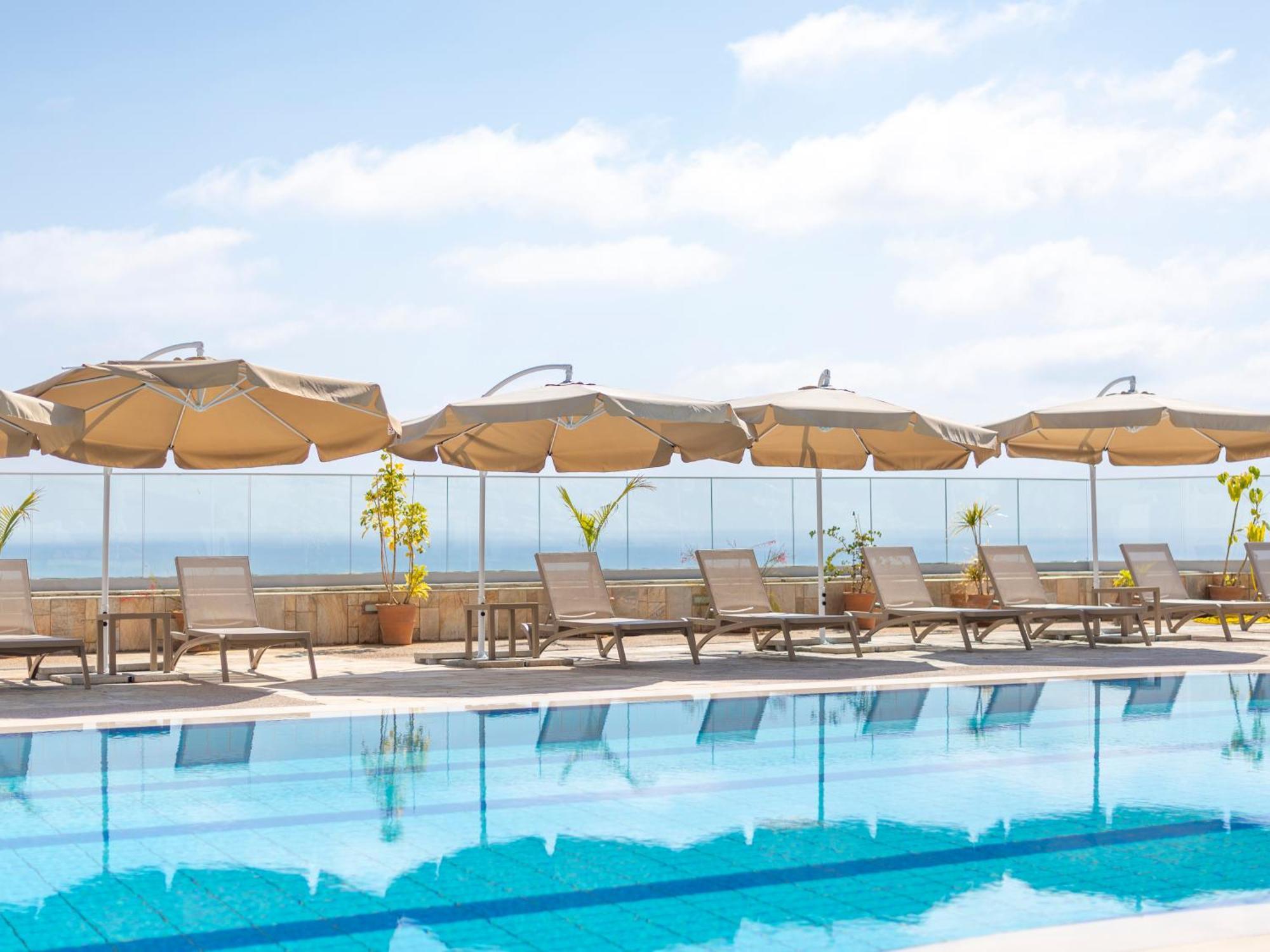 Sanders Seaview דירה Klorakas